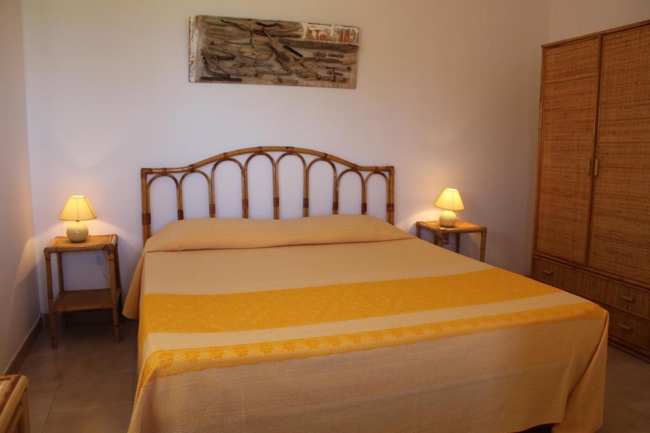 Residence Oasi E Oasi Blu San Teodoro  Zewnętrze zdjęcie