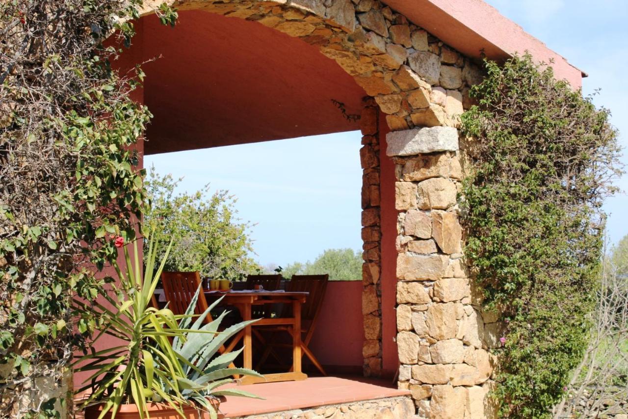 Residence Oasi E Oasi Blu San Teodoro  Zewnętrze zdjęcie