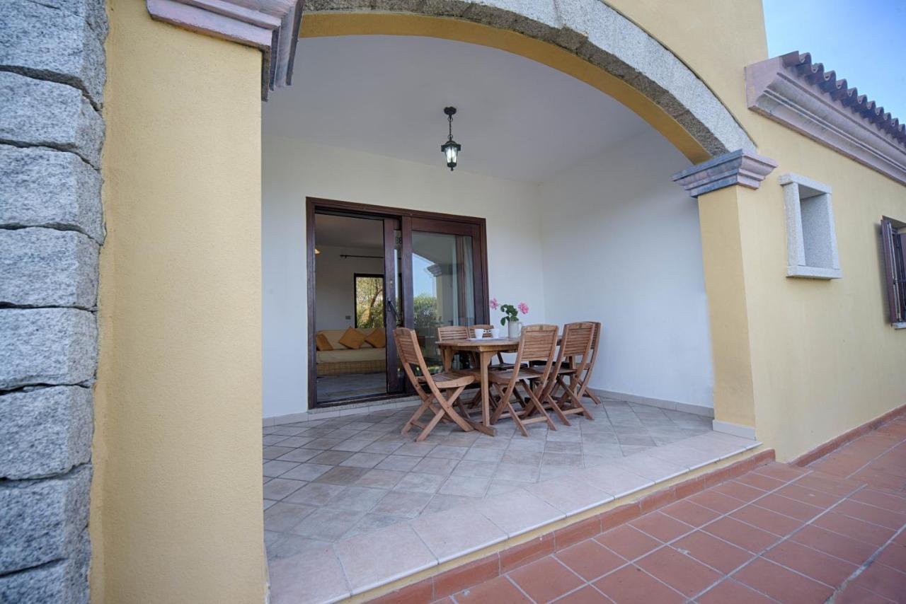 Residence Oasi E Oasi Blu San Teodoro  Zewnętrze zdjęcie