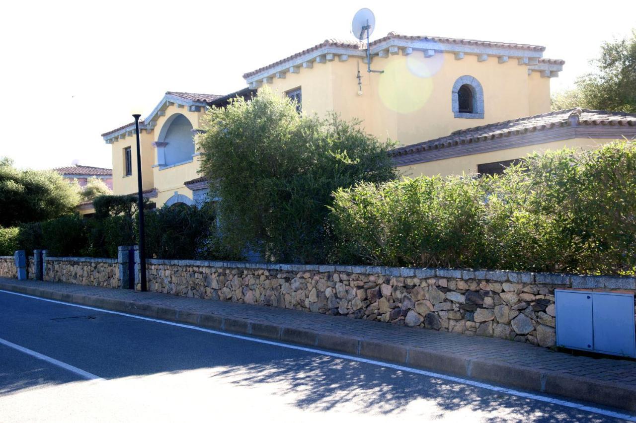 Residence Oasi E Oasi Blu San Teodoro  Zewnętrze zdjęcie