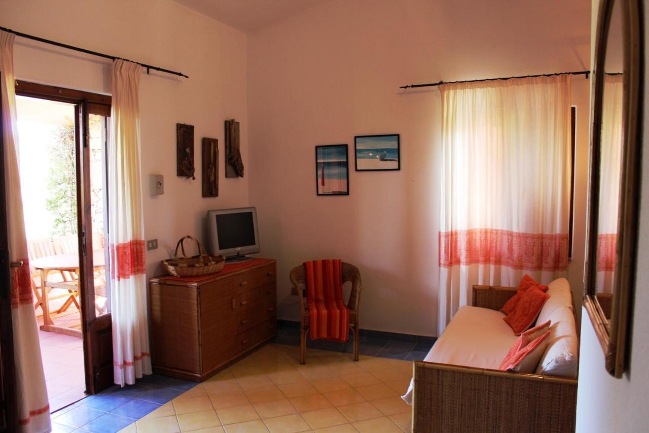 Residence Oasi E Oasi Blu San Teodoro  Zewnętrze zdjęcie